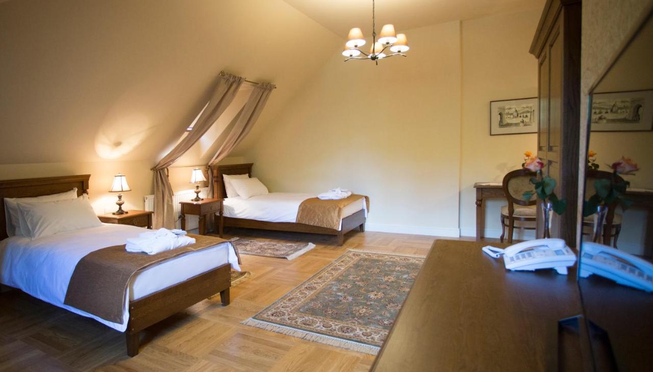 Palac Polanka Krosno Luaran gambar