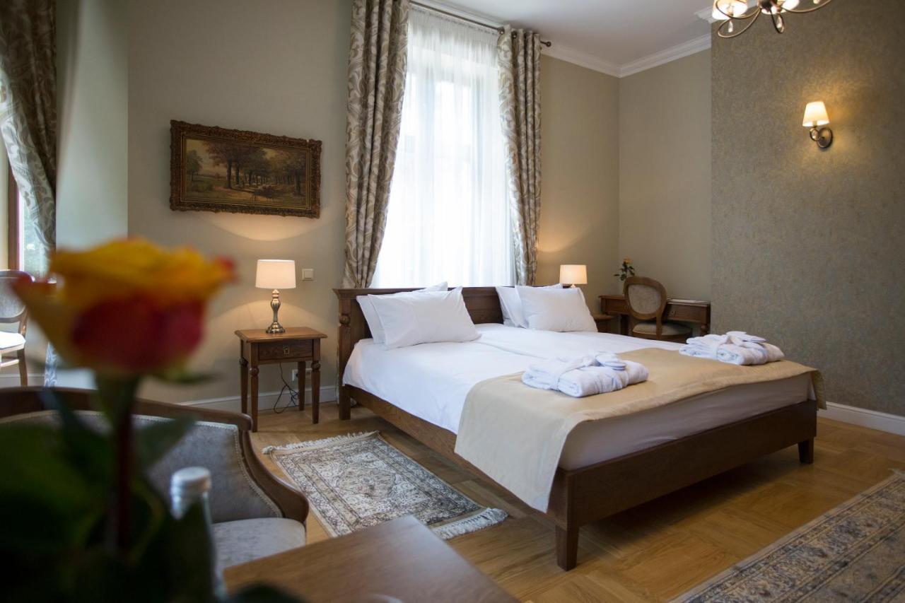 Palac Polanka Krosno Luaran gambar